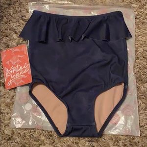 Kortni jean Size 6/7 blue stars peplum bottom